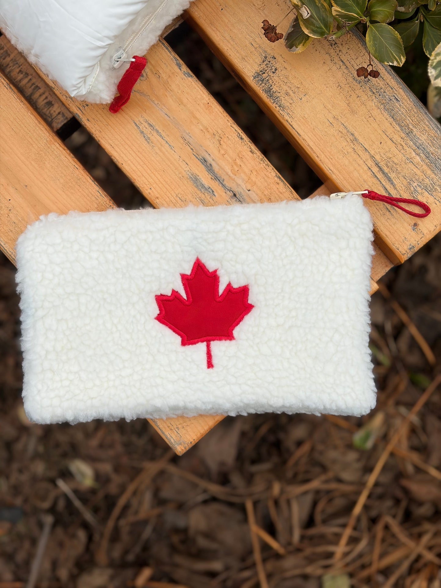 Sherpa Clutch Wristlet Pouch maple leaf