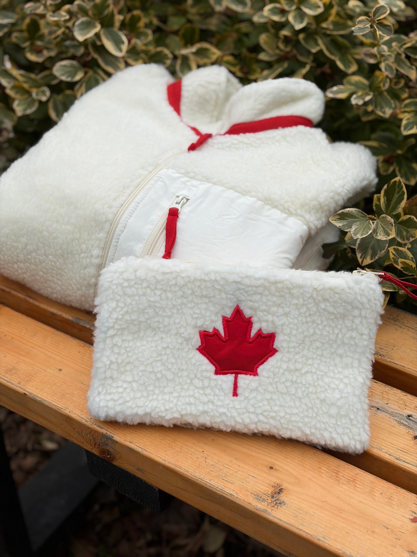 Sherpa Clutch Wristlet Pouch maple leaf