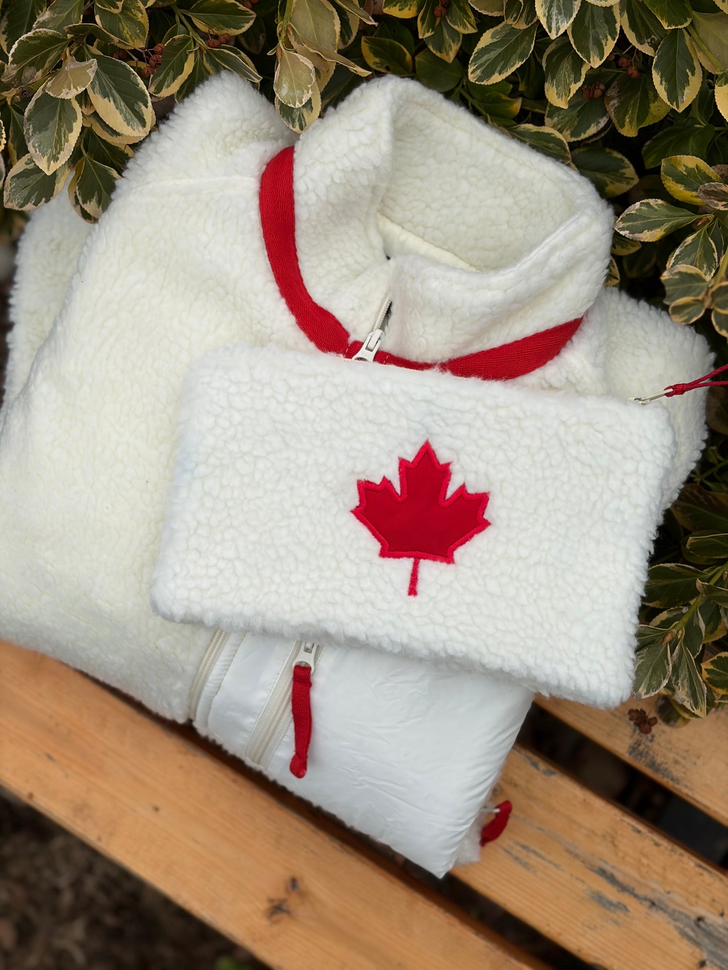 Sherpa Clutch Wristlet Pouch maple leaf